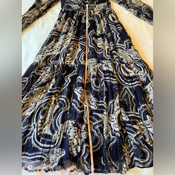 Anthropologie by Painter Johnson V-neck Textured Midi Dress Navy Size XSP NWT - Picture 8 of 9